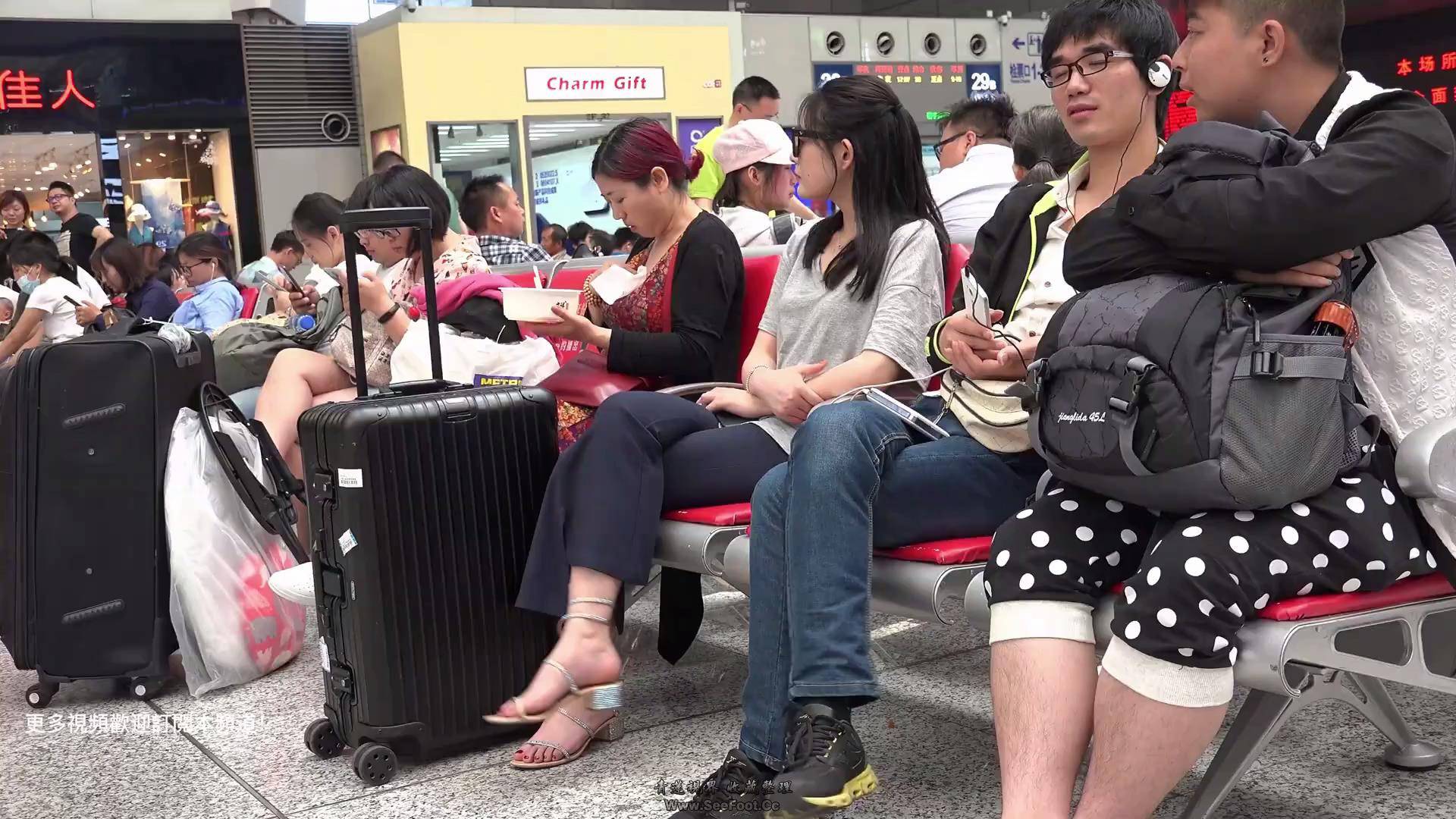 jiepvid (105)[00_04_15][20250915-152421].jpg